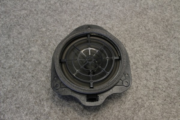 Audi A5 F5 Tieftonlautsprecher 8W6035411 Lautsprecher Tiefton Tieftöner hinten