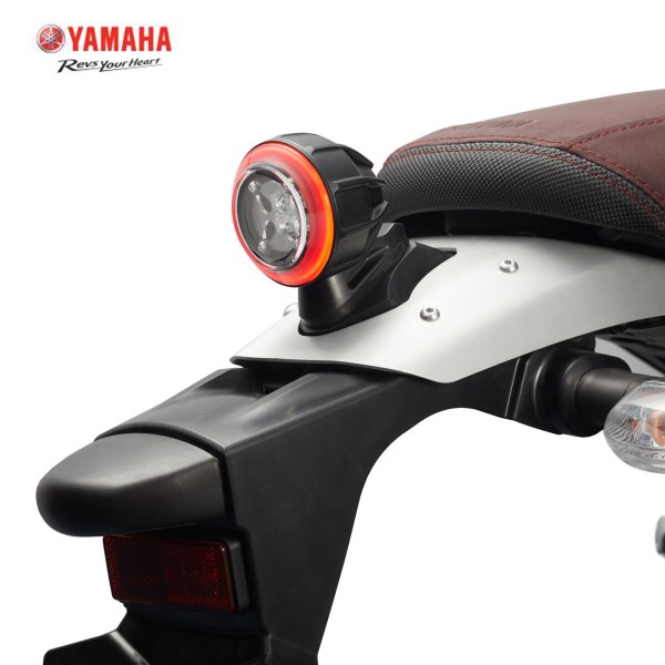 YME-FYTL1-00-00-VINTECH-TAIL-LIGHT-EU-Studio-001_Tablet.jpg