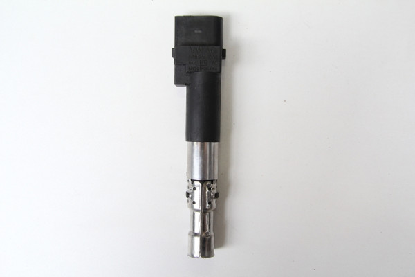 Audi Q7 4L VW Eos Golf 5 Passat B6 3C Zündspule 022905100S Zündkerzenstecker