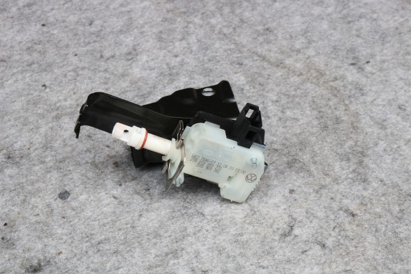 Audi TT VW Golf 5 Stellmotor Tankdeckel Tankklappe Motor 1K5959782 1C0810773