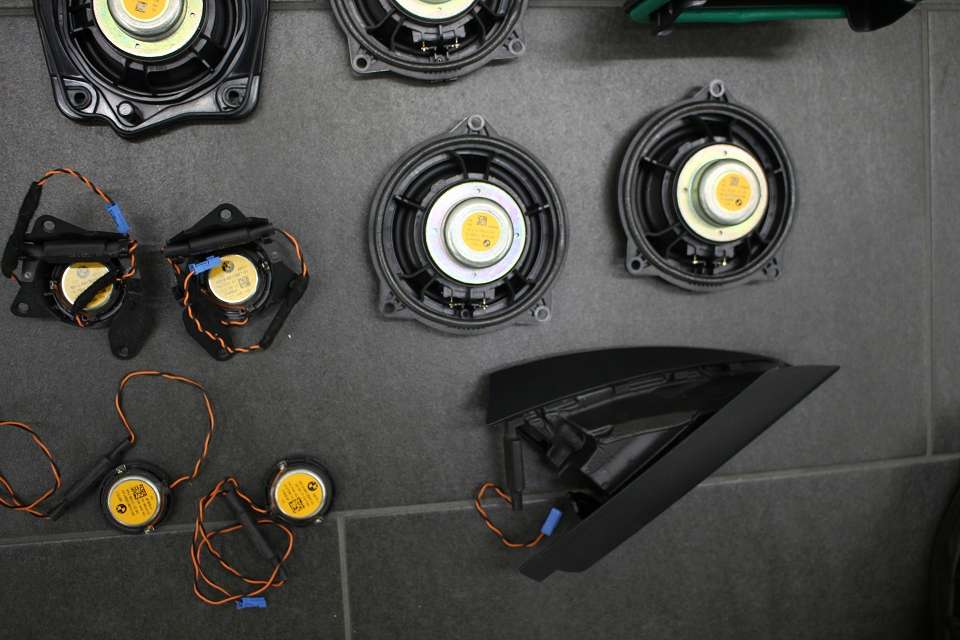 BMW X4 G02 Soundsystem Harman Kardon 6995393 Verstärker Lautsprecher