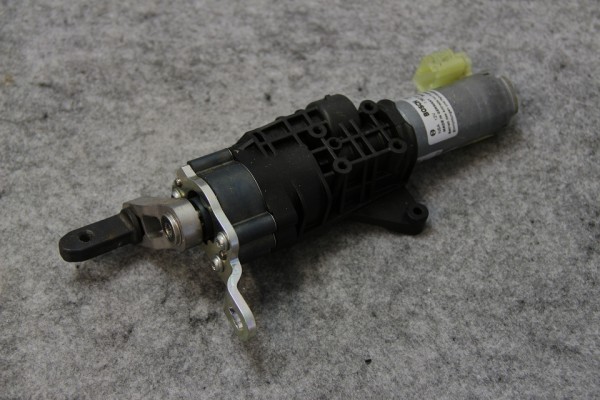 Audi A4 8W Avant Antriebseinheit rechts 8W9827852A elektrische Heckklappe