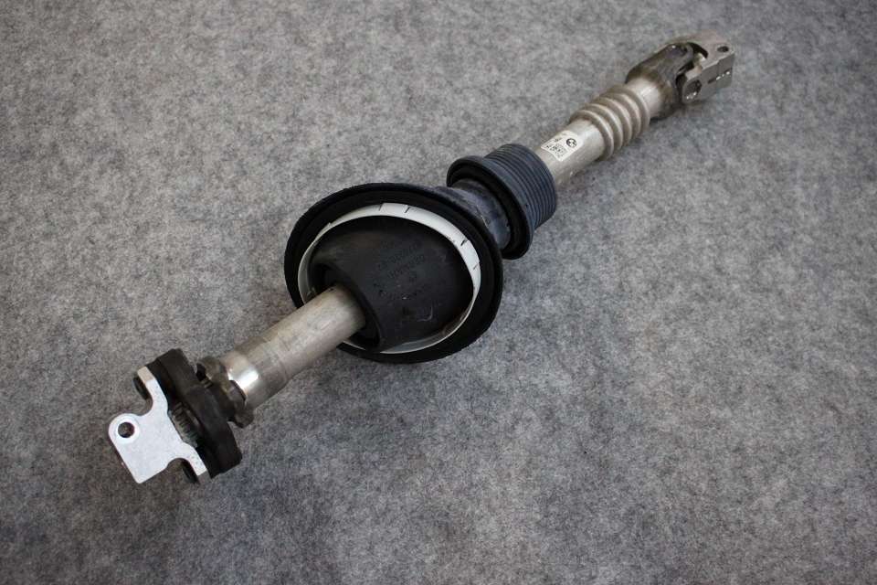 Org BMW 5er 6er 7er Kreuzgelenk Lenksäule 6776108 Lenkspindel 