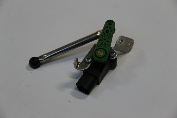 Original Audi R8 4S Niveausensor mit Gestänge 4S0941273 vorne links 2.102 km
