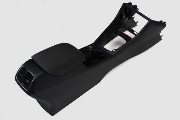 Audi Q3 8U Mittelarmlehne Armlehne Mittelkonsole MAL Stoff schwarz 8U0864207F