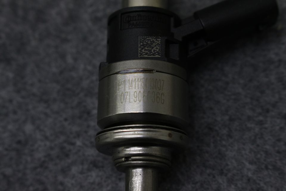 Original Audi R8 4S Einspritzdüse Hochdruck 07L906036G Injektor  Einspritzventil