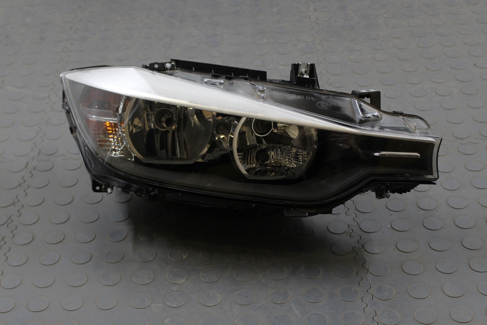 Orignial BMW 3er F30 F31 Scheinwerfer 7259550 Beleuchtung Halogen rechts  USA, Frontscheinwerfer, Beleuchtung, Autoelektrik
