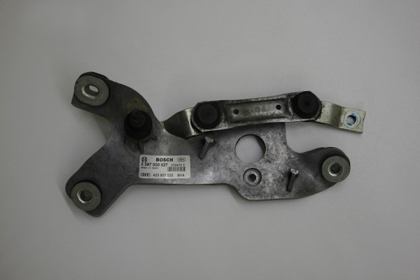 Original Audi R8 Coupe Scheibenwischeraufnahme 423955023 links Aufnahme
