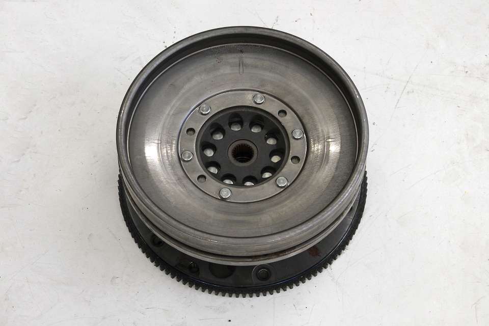 Original Audi Q5 FY Schwungrad 0HL105317 flywheel 059105323BN 3.0 TDI