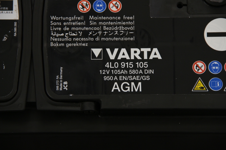 Original Audi A4 S4 A5 S5 Q7 Batterie Varta AGM 12V 105Ah 580A