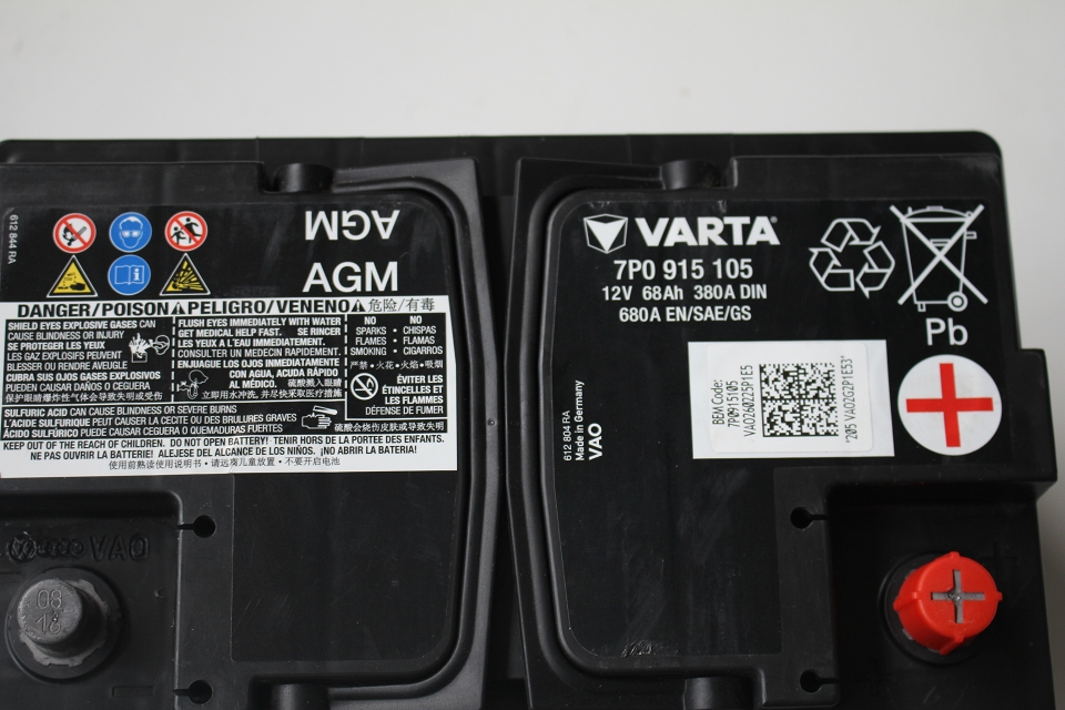 Originale Vw Audi Seat Skoda Batteria Varta Agm 12v 68ah 380a