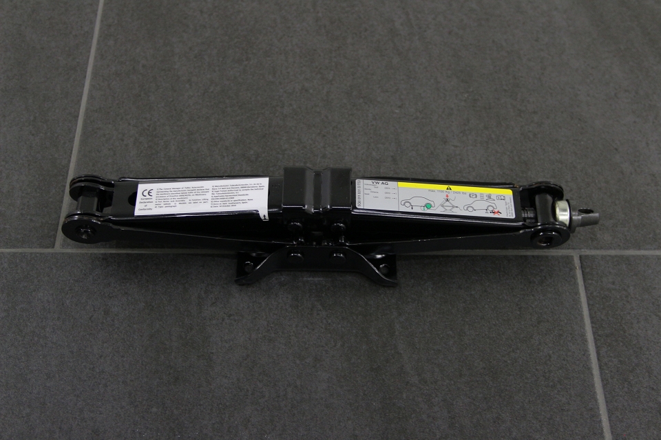 VW Golf 7 Wagenheber 5G0012115AD 5Q0011031B Bordwerkzeug Radschlüssel Sportsvan eBay